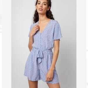 Rails Sophia Romper in Sky Blue Daisies size Small